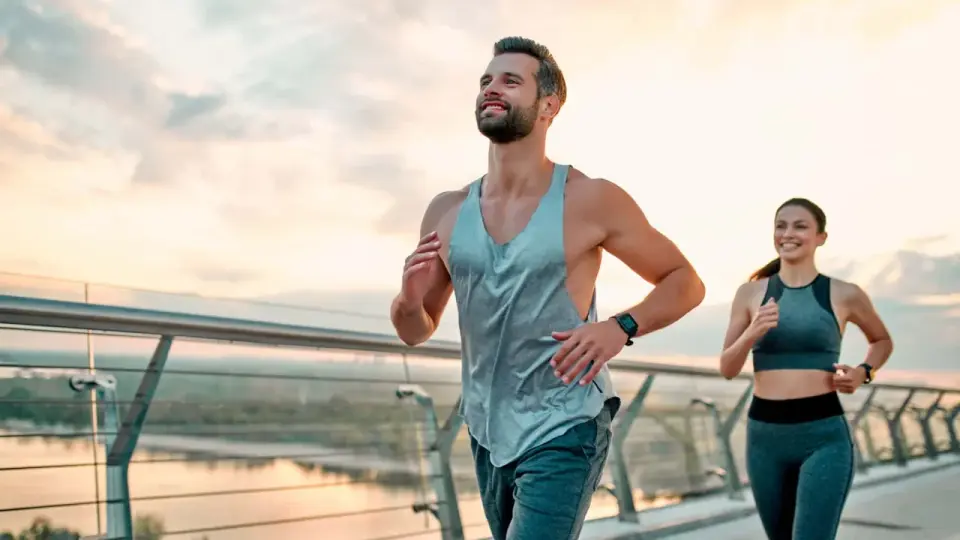 Joggen und Krafttraining - so passt die Trainingswoche zusammen